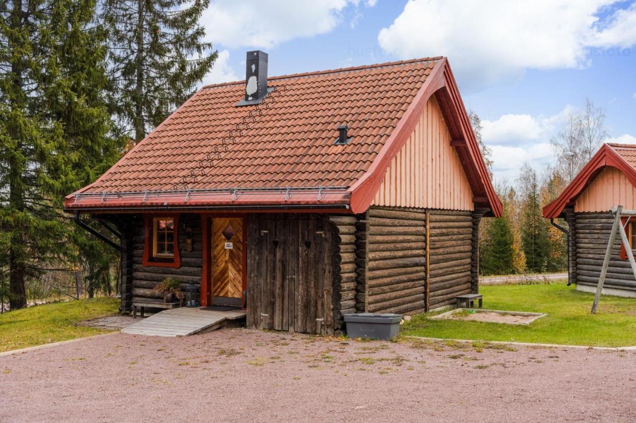 Sagolandsbyn Villa Mora Bagian luar foto
