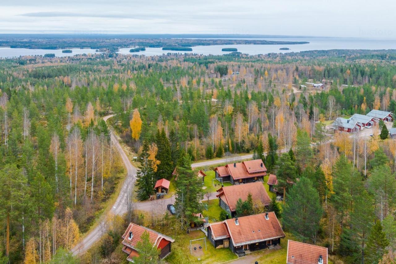 Sagolandsbyn Villa Mora Bagian luar foto