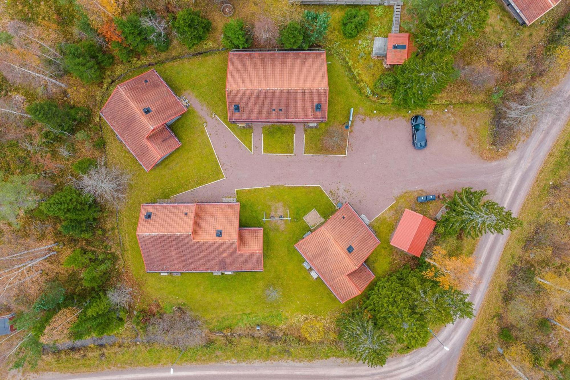 Sagolandsbyn Villa Mora Bagian luar foto